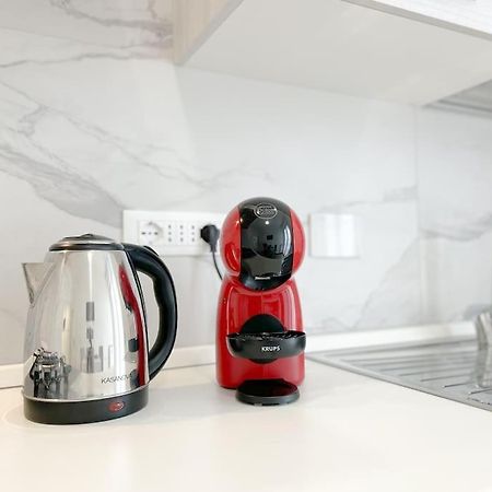 Elegant Apartment - Wifi - Smart Tv - Netflix Genova Eksteriør billede