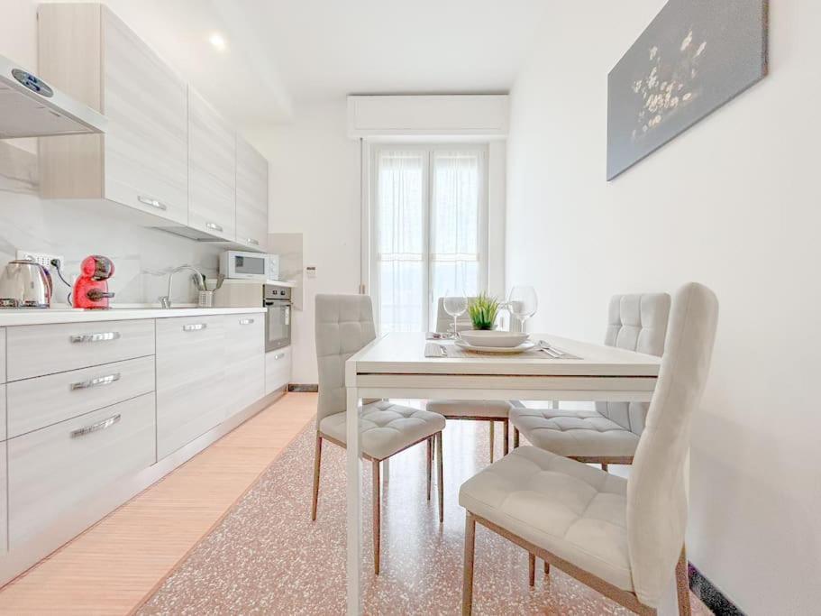 Elegant Apartment - Wifi - Smart Tv - Netflix Genova Eksteriør billede