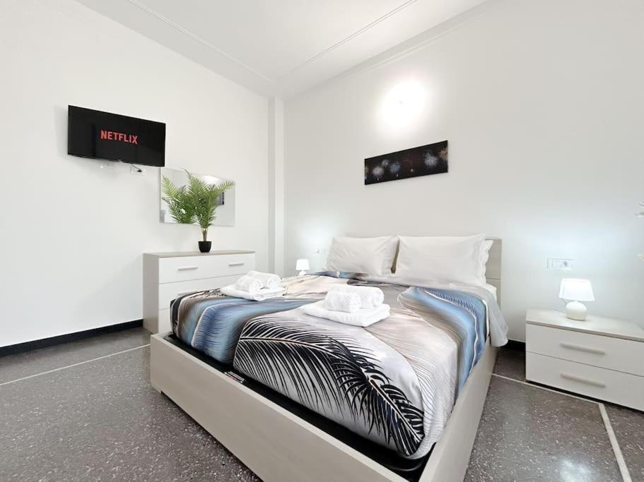 Elegant Apartment - Wifi - Smart Tv - Netflix Genova Eksteriør billede